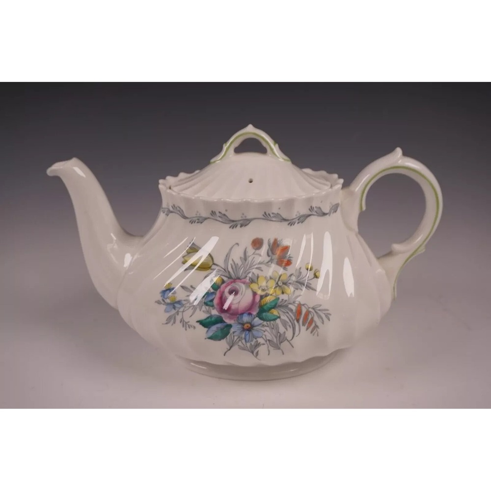 VINTAGE CHELSEA ROSE Royal Doulton Teapot 6" tall NEW NEVER USED made England